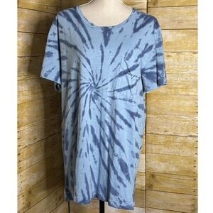 PINK VICTORIA'S SECRET TIE DYE COTTON CASUAL EVERYDAY WEAR POCKET T-SHIRT LARGE